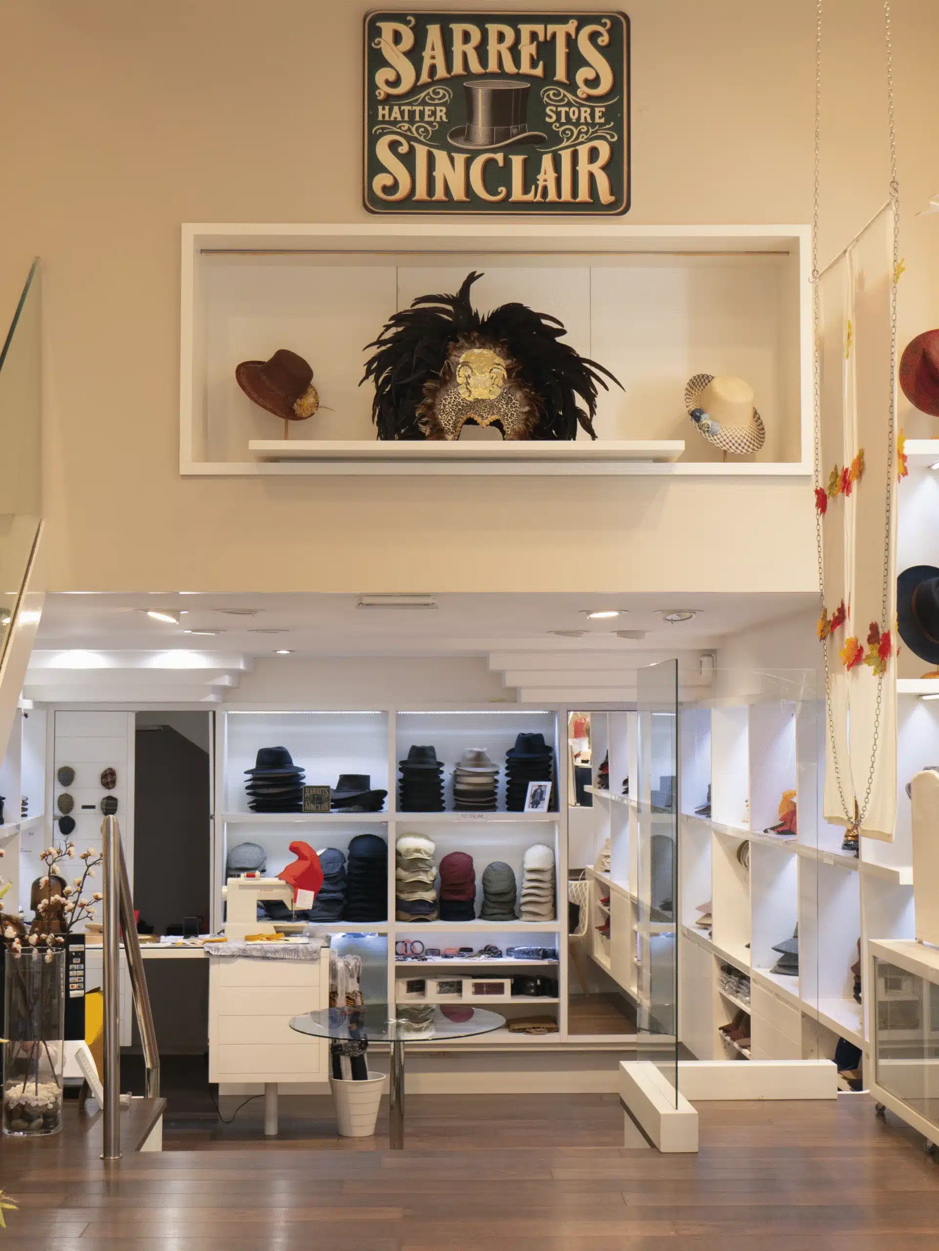 Barrets Sinclair. Tienda de sombreros en Girona. Foto de la entrada.
